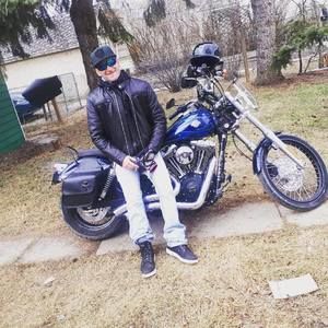 Meet your Posher, Dylan